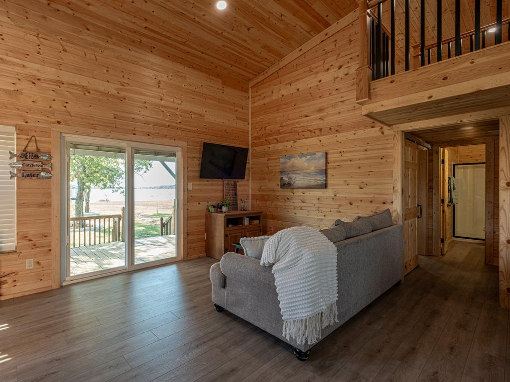 Williamson Cabin - Residential
