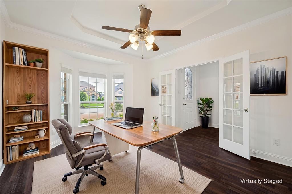 1824 Silvery Canoe Way