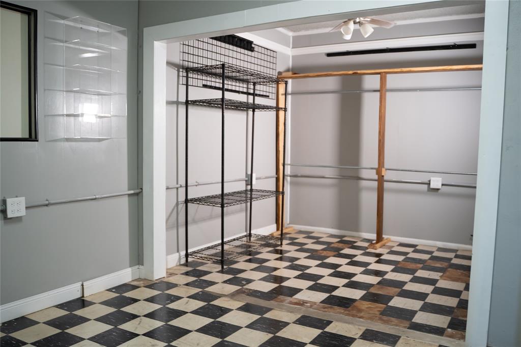 Archer W A Add - Commercial Sale