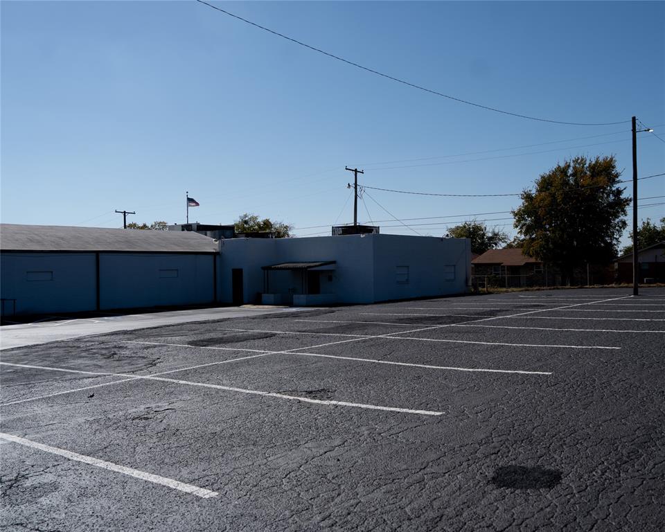 Archer W A Add - Commercial Sale