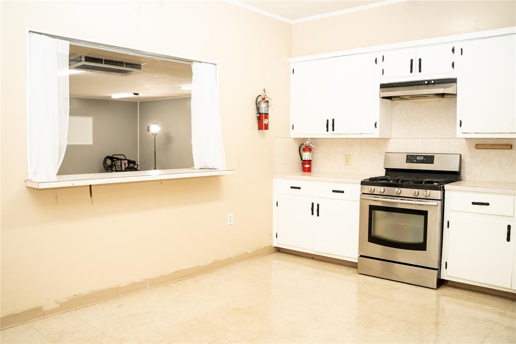 Archer W A Add - Commercial Sale