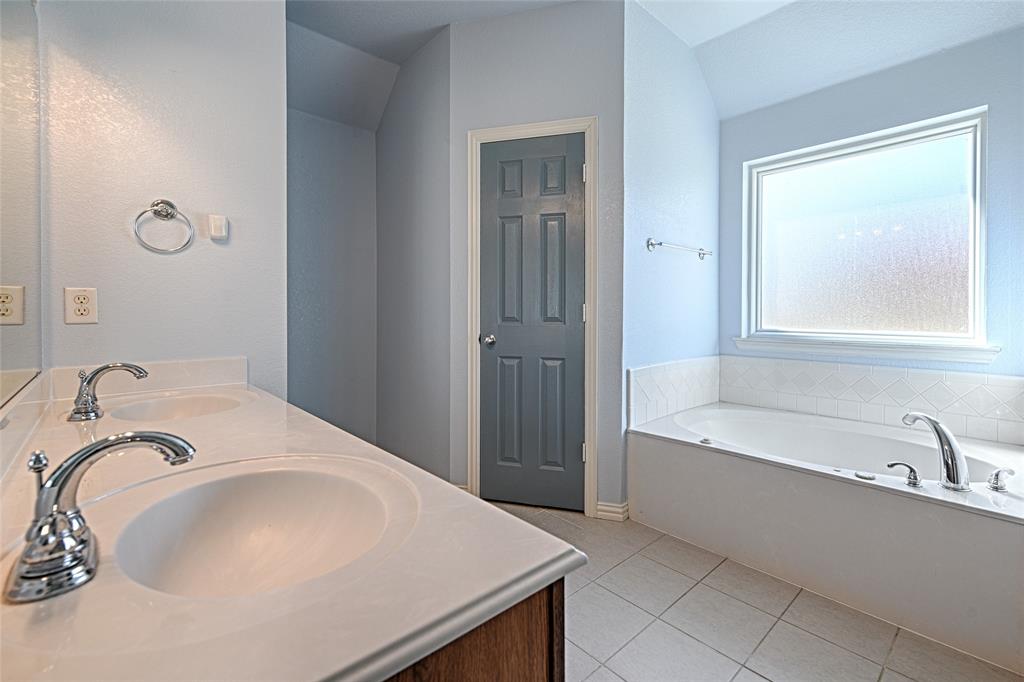 Highland Prairie 3 - Residential