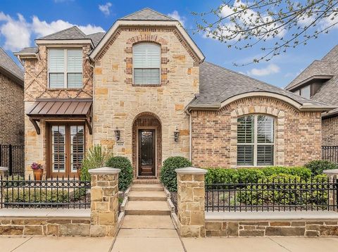 Photo of 414 Palladian Boulevard, Southlake, TX 76092 (MLS # 21210064)