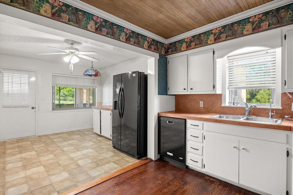 Abst J Phillips - Residential