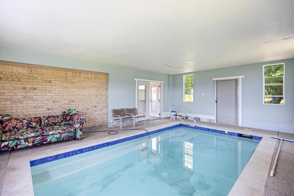 Abst J Phillips - Residential