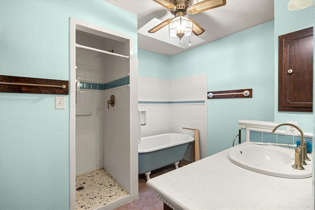 Abst J Phillips - Residential