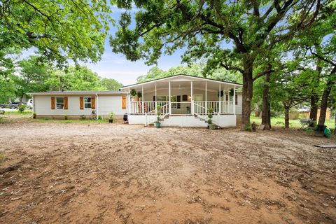 Photo of 1849 County Road 429, Cleburne, TX 76031 (MLS # 21244622)