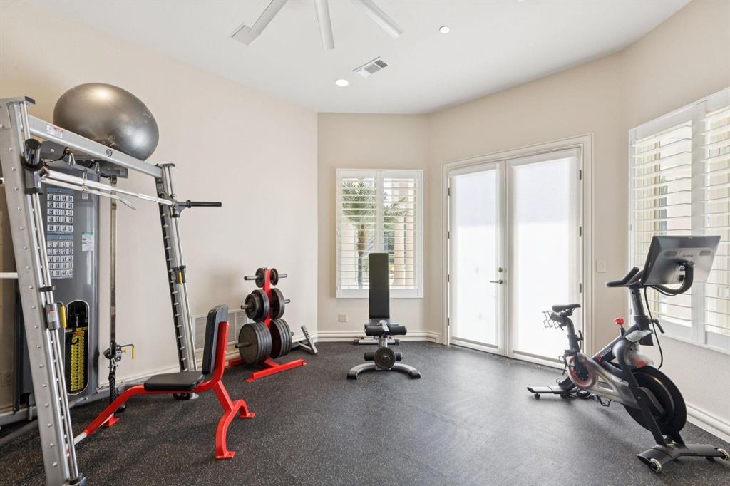 Aubrey Estates AdditionLot 4R1 - Land