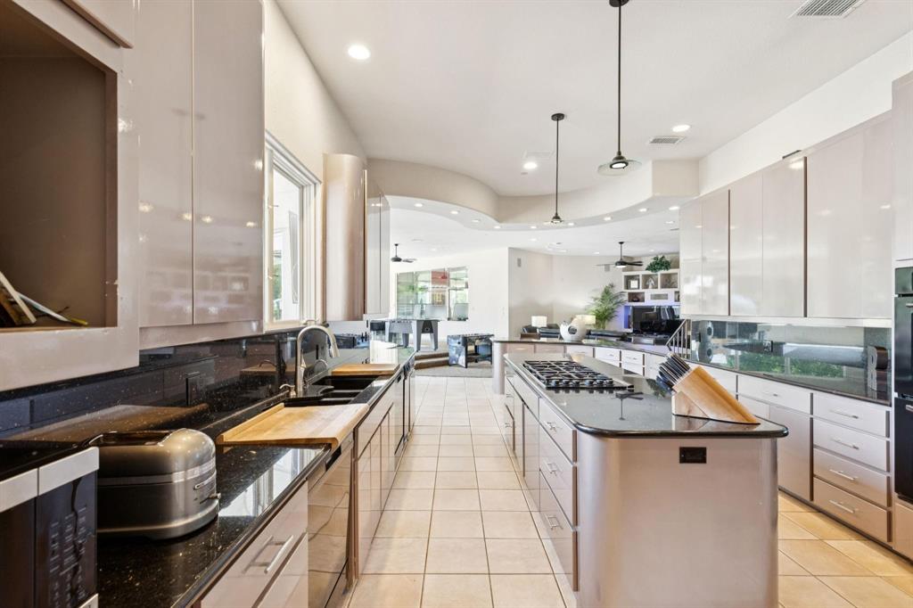 Aubrey Estates AdditionLot 4R1 - Land