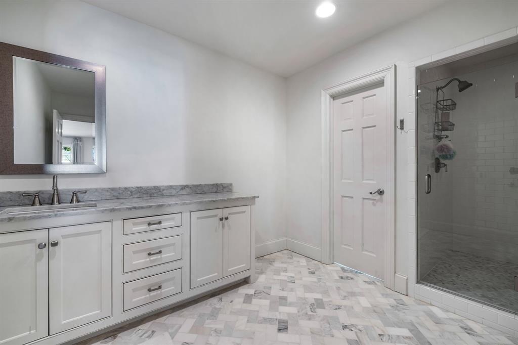 Highland Park West 9th Inst - Residential