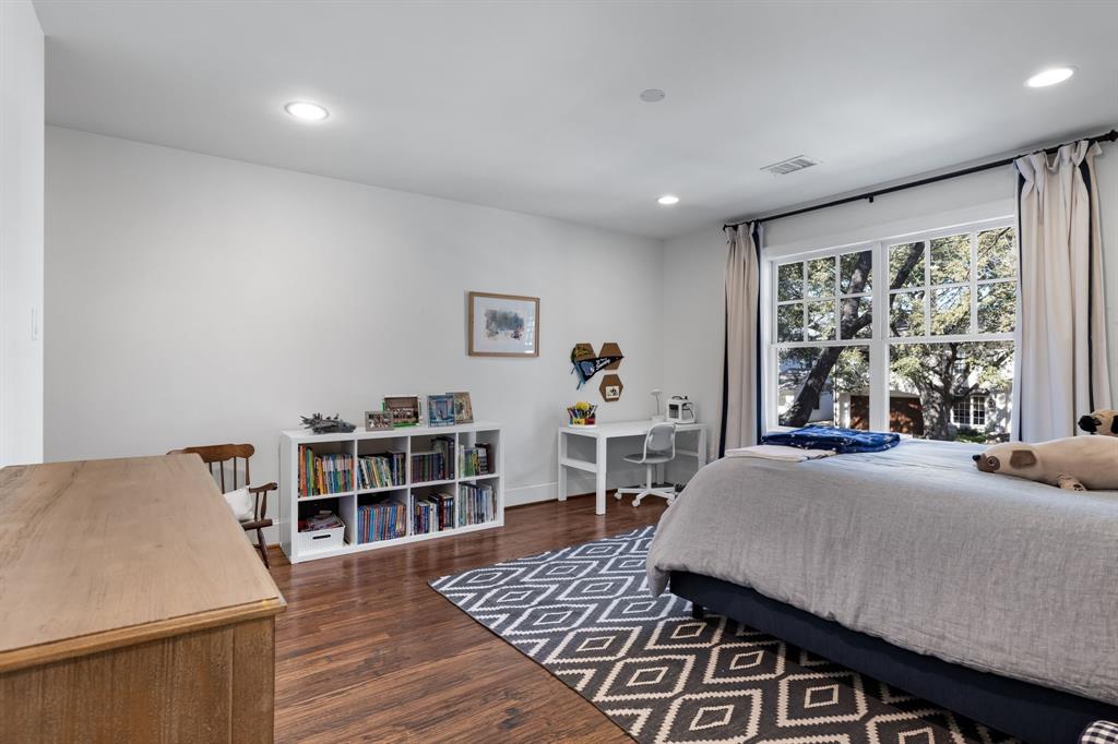 Highland Park West 9th Inst - Residential