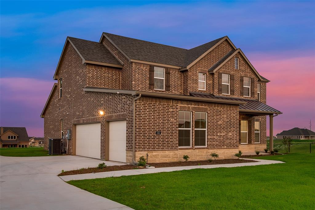 Photo 4 of 36 of 151 Spicewood Trail house