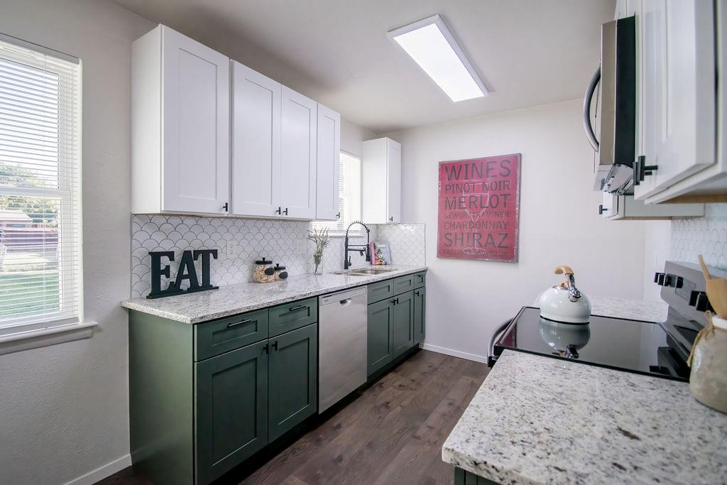 Casa View Heights 18 - Residential