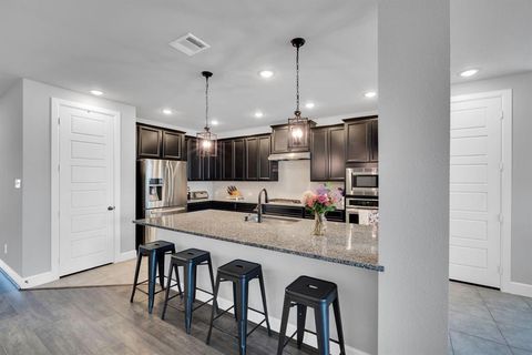 Tiny photo for 7412 Winterbloom Way, Fort Worth, TX 76123 (MLS # 21197048)