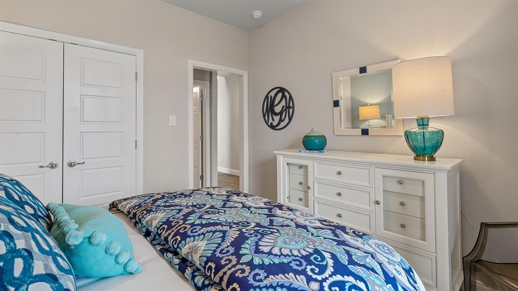 Lakeview Pointe - Residential