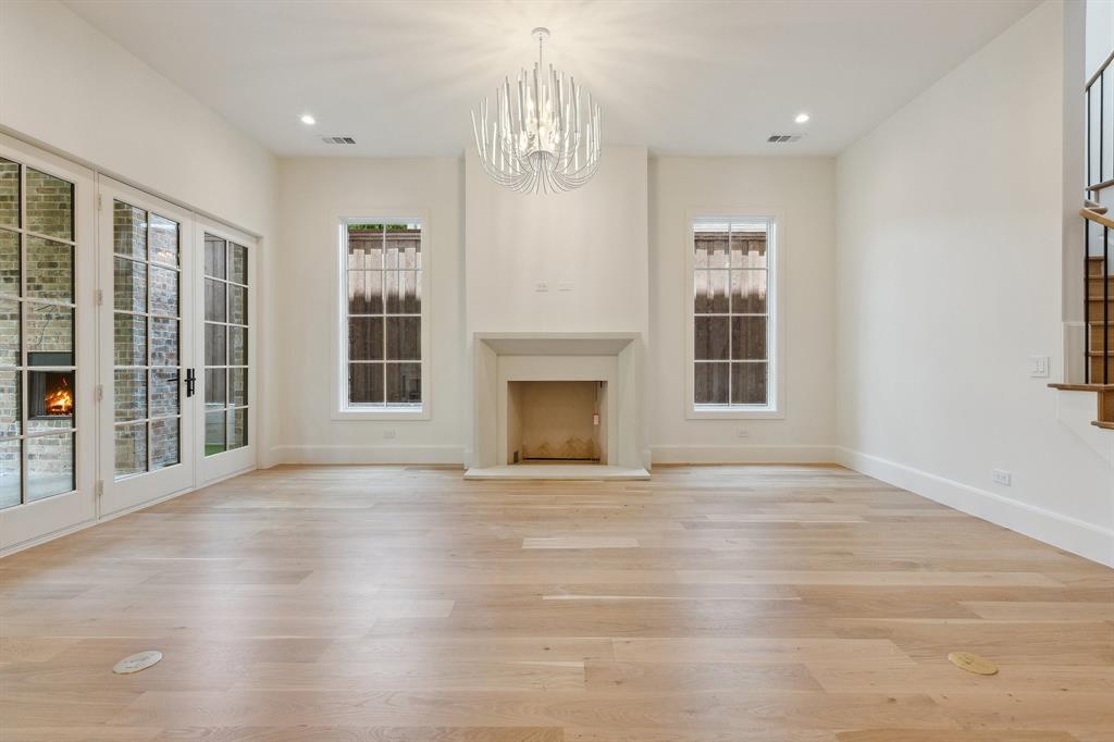 1801 Loving Avenue