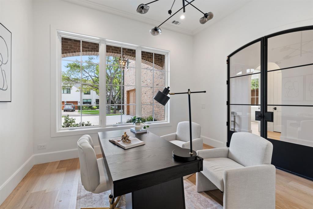 1801 Loving Avenue