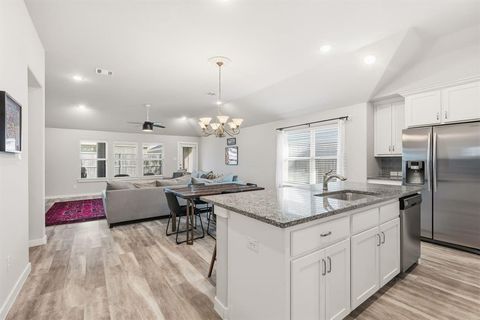 Tiny photo for 3921 Madison Lane, Denton, TX 76208 (MLS # 21100277)