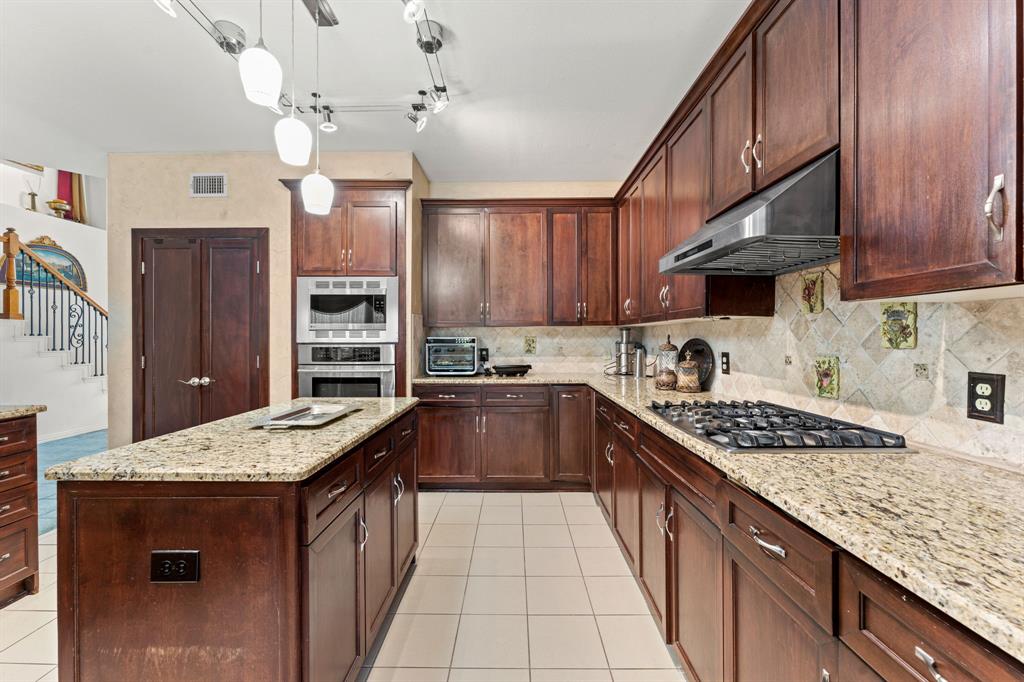 3518 Marchwood Drive