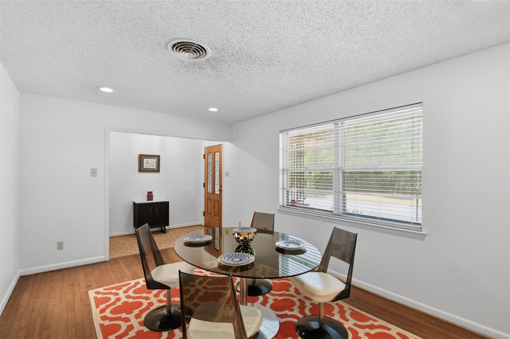 1545 W Pentagon Parkway