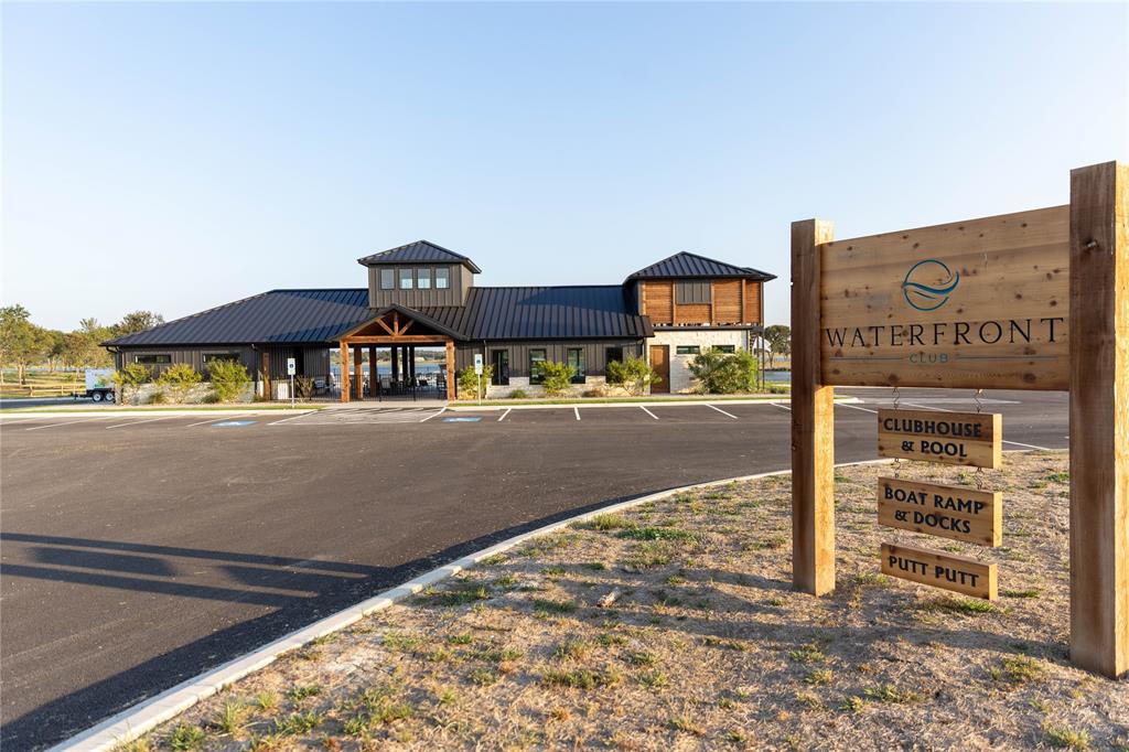 L21 Camp Fleming Court