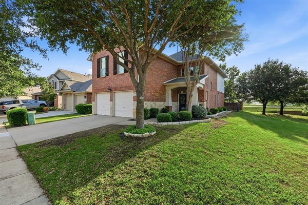 377 KIRBY DR, LANTANA, TX 76226 - Image 0c024f40e1bf2f4e6b1cb8892c7af051/2735394979