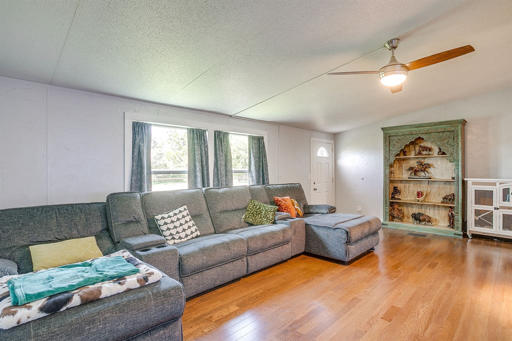 116 N Skyline Court