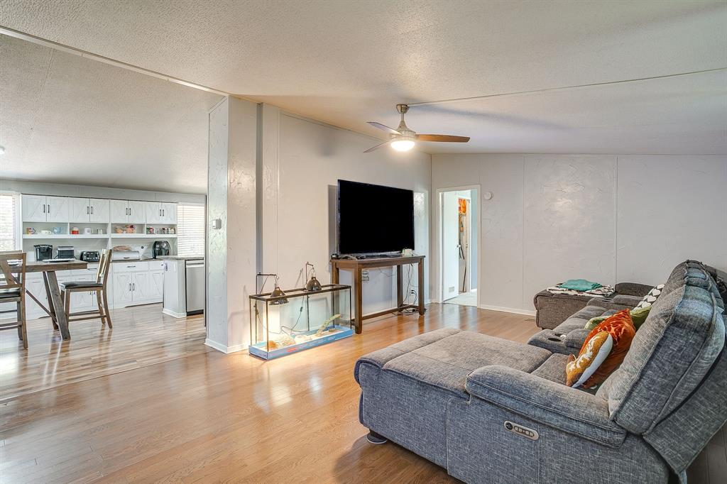 116 N Skyline Court