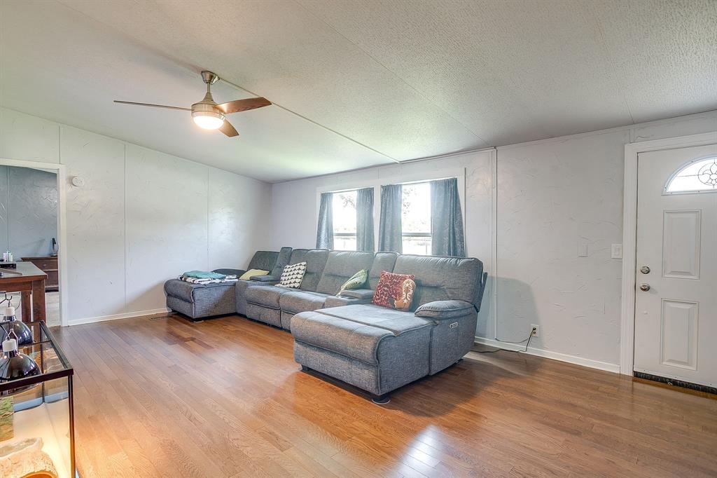 116 N Skyline Court