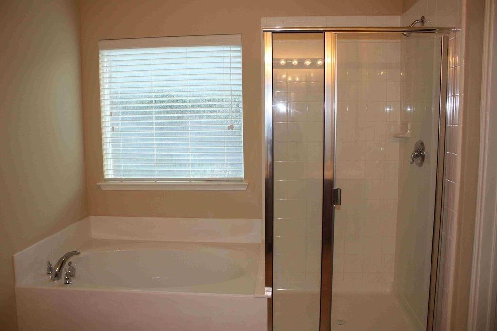 Eagles Nest At Westridge Phase 1-a - Residential Lease