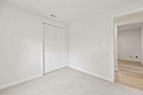 Tiny photo for 311 S Waverly Drive, Dallas, TX 75208 (MLS # 21201208)
