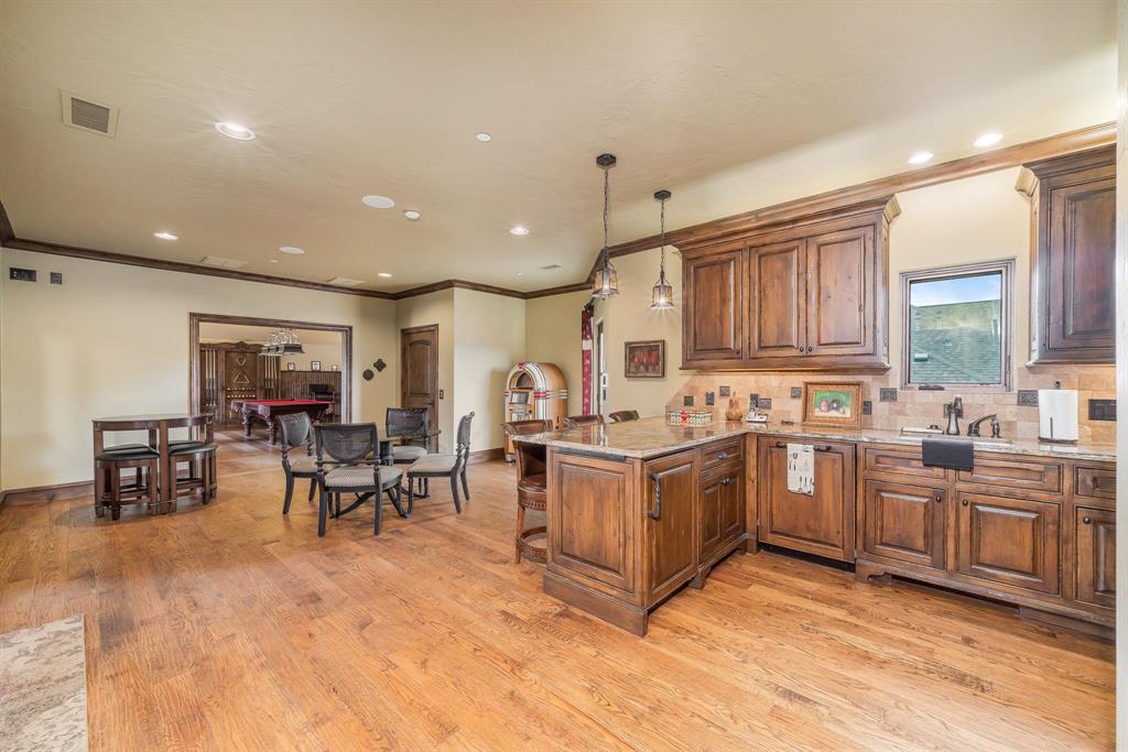 Latera Ph One - Residential