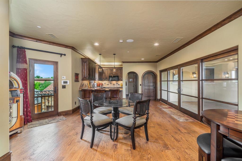 Latera Ph One - Residential