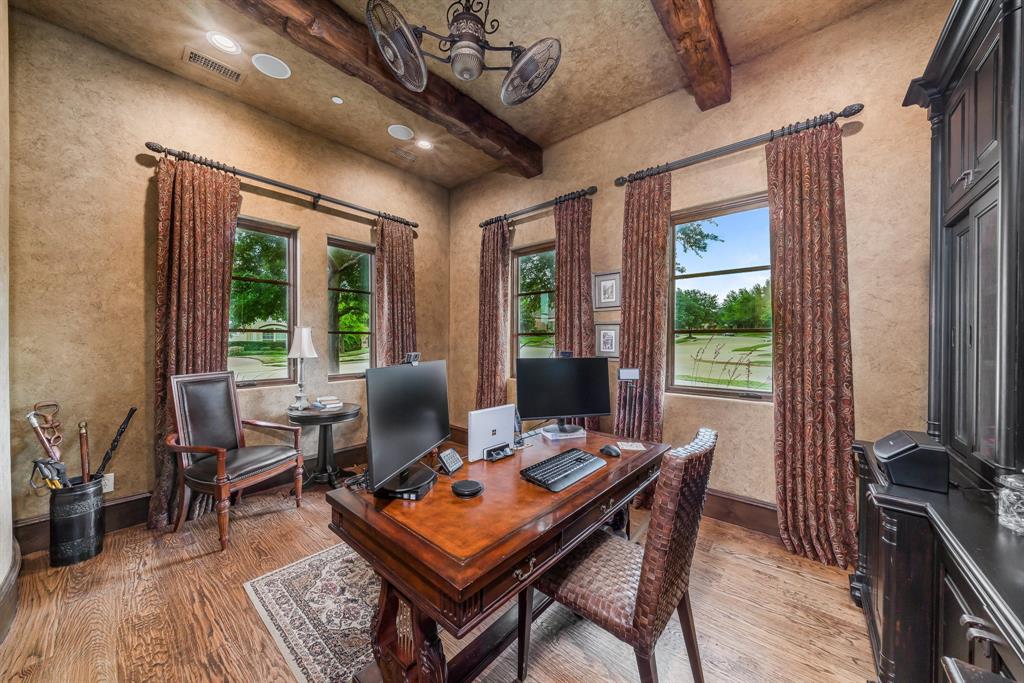 Latera Ph One - Residential