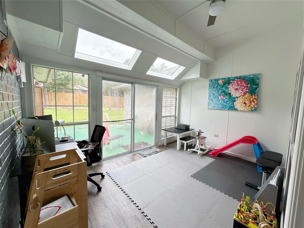 Timber View Estates Addition - Residential Lease