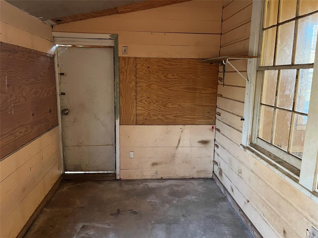 Gibbons 1st - Residential