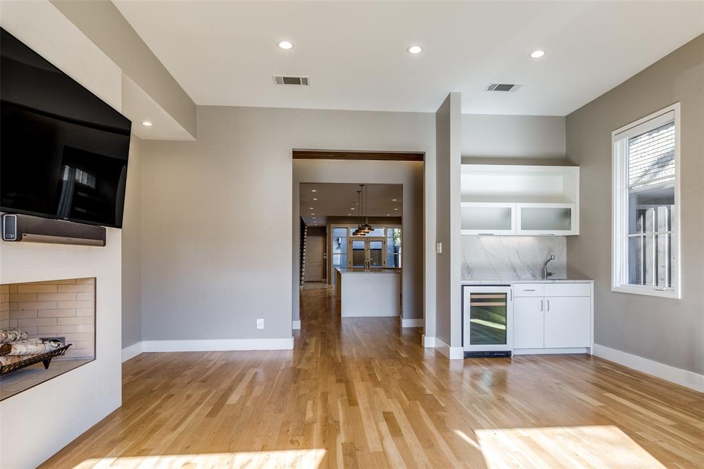 University Place - Residential Lease