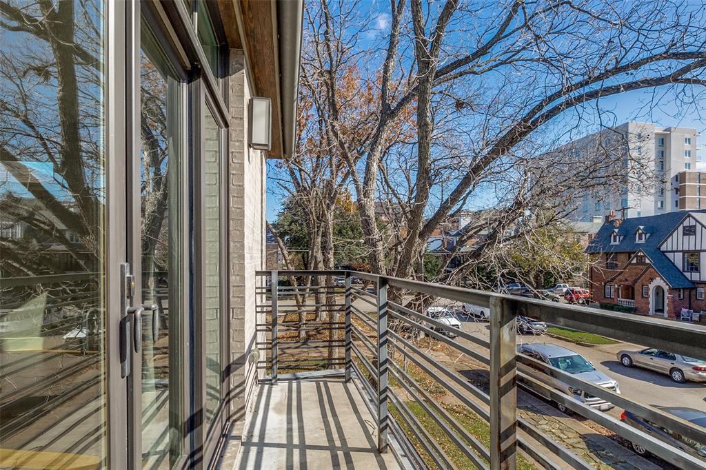 University Place - Residential Lease