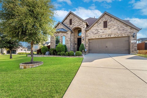 Photo of 2710 Avondale Drive, Mansfield, TX 76063 (MLS # 21386110)