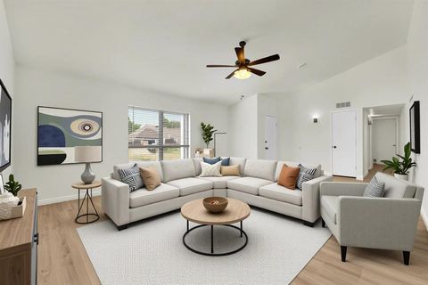 Tiny photo for 2217 Sharpshire Lane, Arlington, TX 76014 (MLS # 21102153)