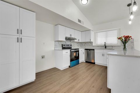 Tiny photo for 2217 Sharpshire Lane, Arlington, TX 76014 (MLS # 21102153)