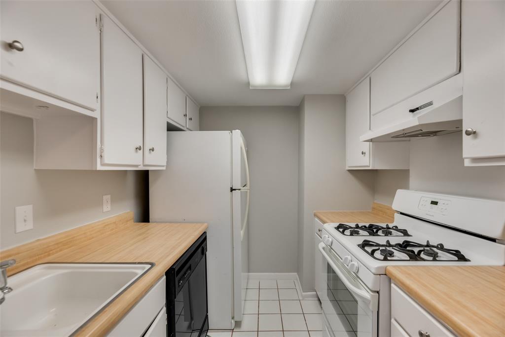 Prestonwood Country Club Condos - Residential