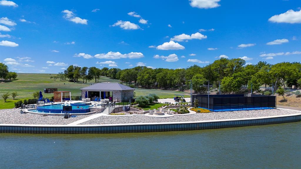 106 Pond Trail