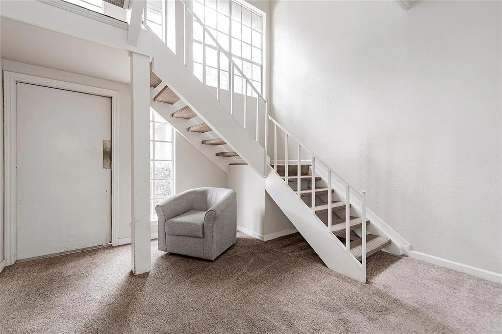 High Hollows Condo - Residential Lease