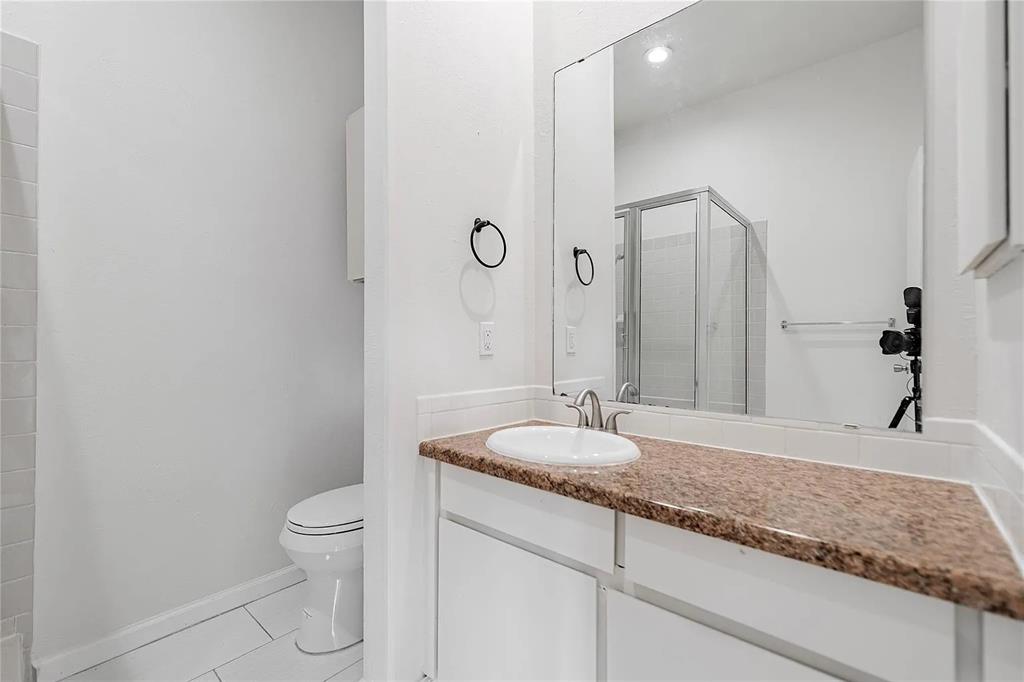 High Hollows Condo - Residential Lease