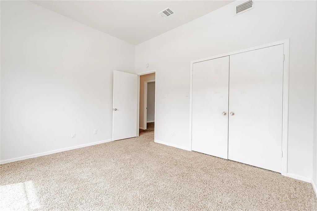 High Hollows Condo - Residential Lease