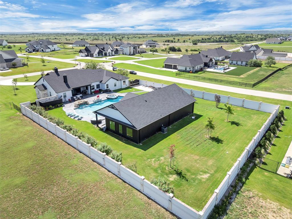 Bella Crossing - Residential