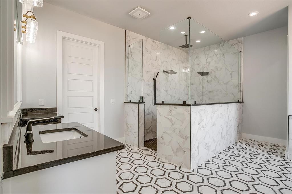 Bella Crossing - Residential