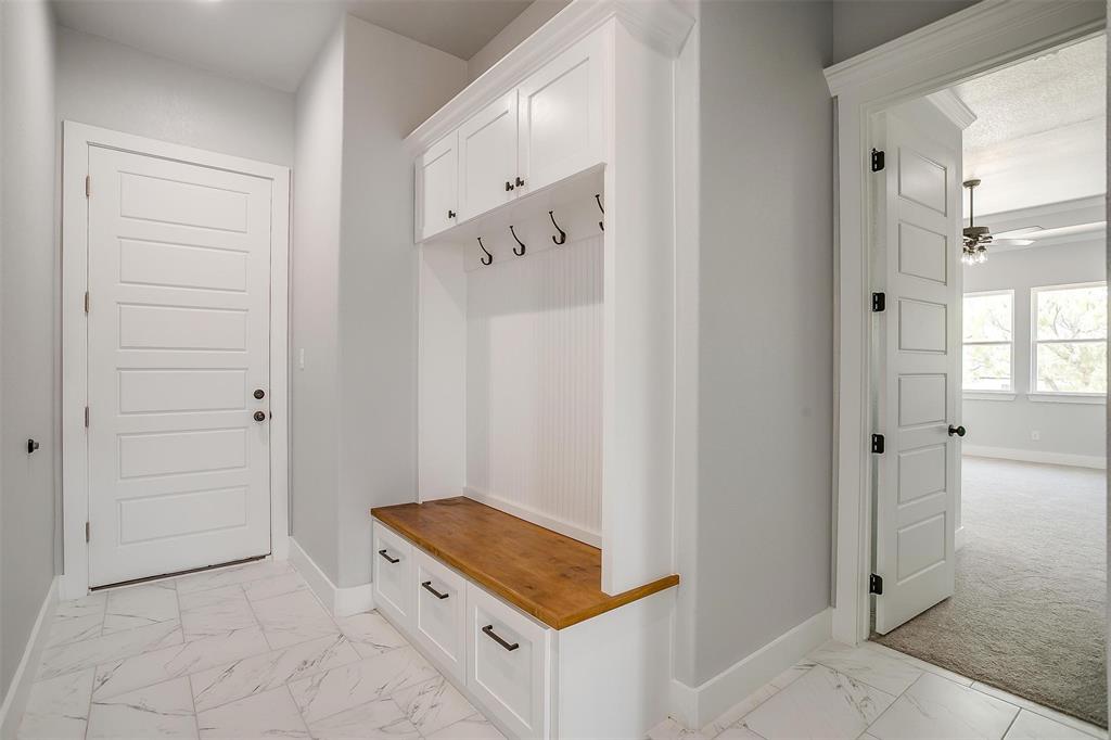 Bella Crossing - Residential