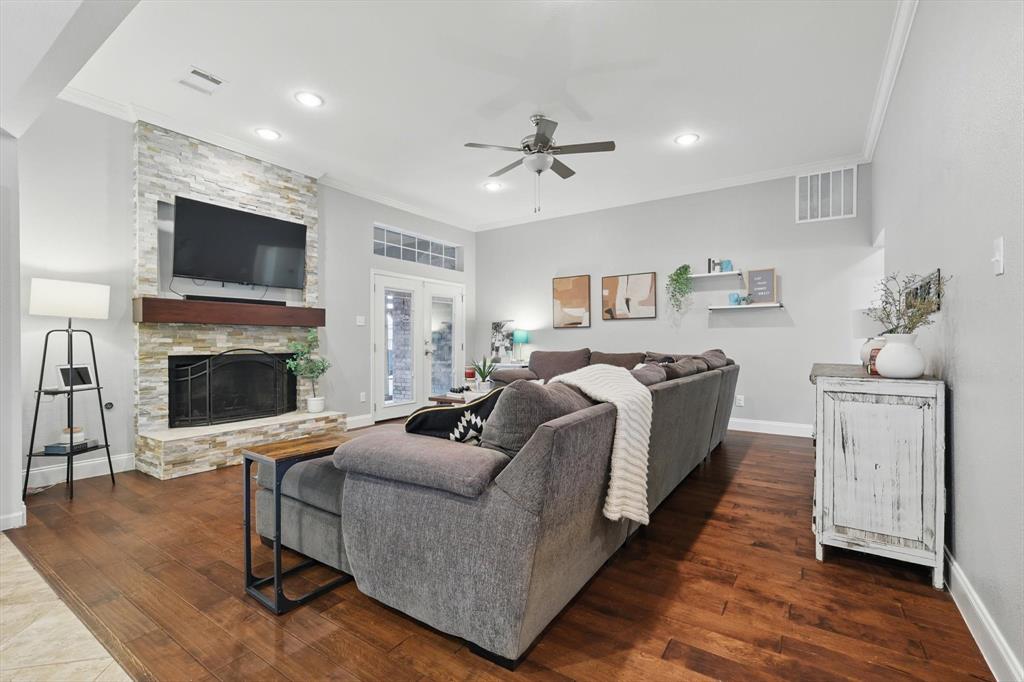 7906 Pennridge Circle